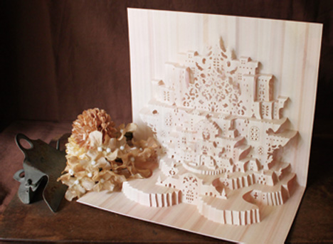 小物と一緒に飾った作品